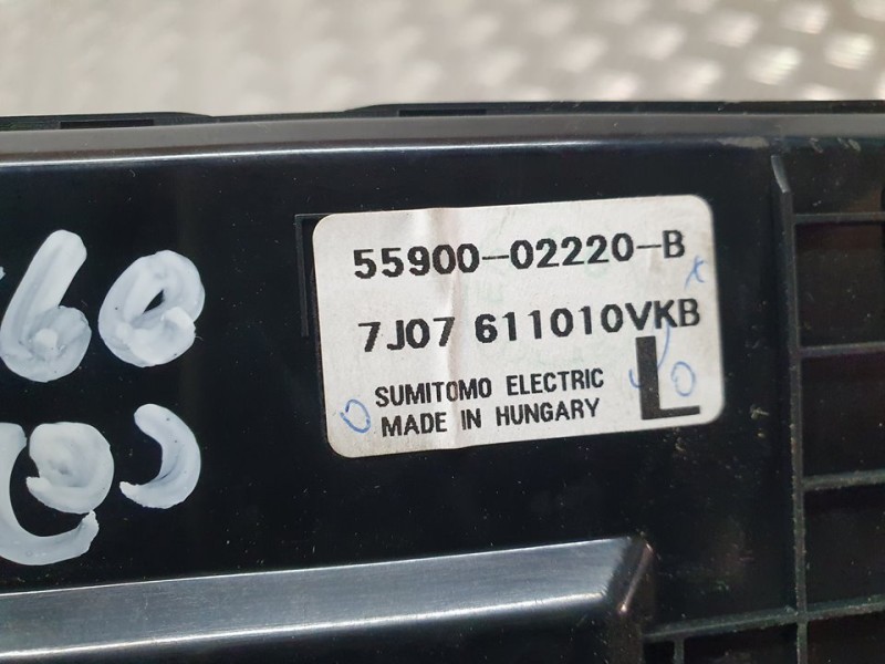 Recambio de mando climatizador para toyota auris luna+ referencia OEM IAM 5590002220B 7J07611010VKB 