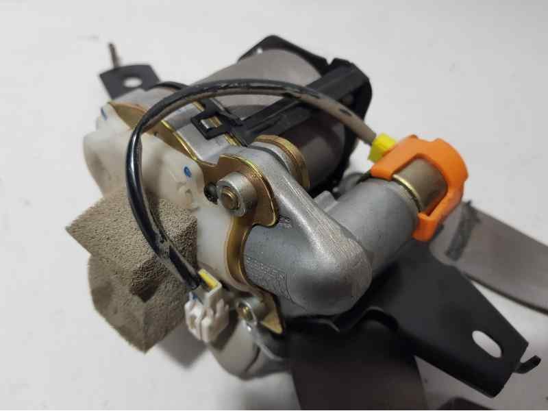 Recambio de pretensor airbag derecho para nissan maxima qx (ca33) 2.0 elegance referencia OEM IAM   
