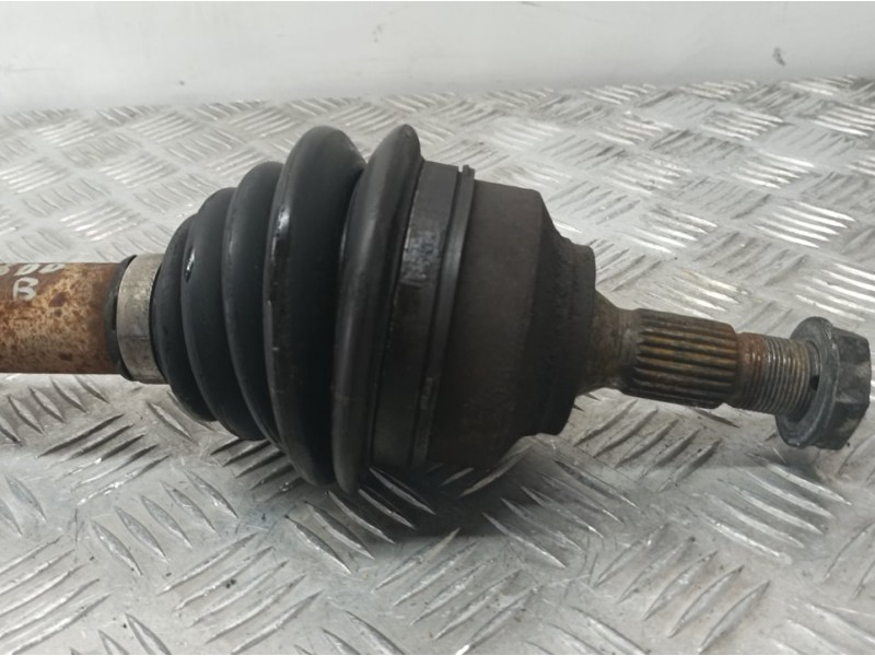 Recambio de transmision delantera derecha para peugeot 307 break/sw (s2) sw referencia OEM IAM 9637117880  