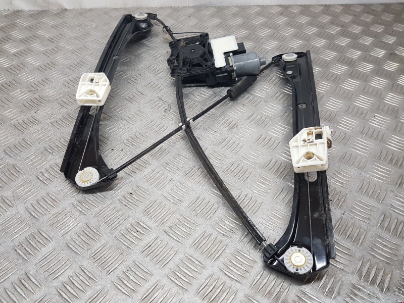 Recambio de elevalunas delantero derecho para skoda fabia iv (pj3) 1.0 tsi referencia OEM IAM 6VA837462 6 PINS 