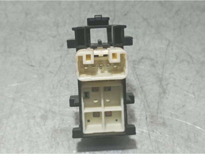 Recambio de mando elevalunas delantero derecho para toyota auris luna+ referencia OEM IAM 8292E77  