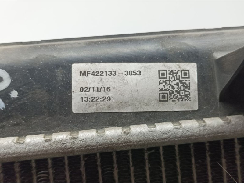 Recambio de radiador agua para toyota yaris active referencia OEM IAM 4221333853  