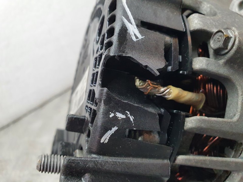 Recambio de alternador para audi a5 sportback (f5a) sport referencia OEM IAM 04L903024 2619999C 117050896