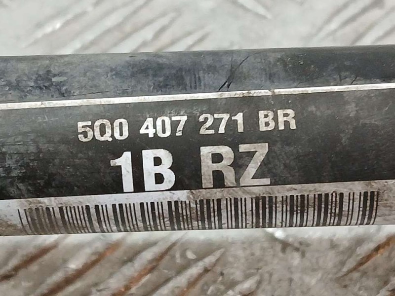 Recambio de transmision delantera izquierda para audi a3 (8v) ambiente ultra referencia OEM IAM 5Q0407271BR  