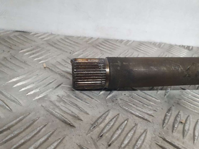 Recambio de transmision delantera derecha para peugeot 3008 gt line referencia OEM IAM 9811933980  