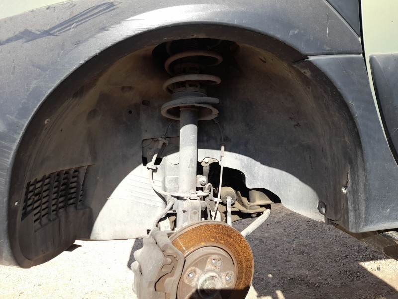 Recambio de plastico pase rueda del. izq. para renault scénic i monospace (ja0/1_, fa0_) 1.9 dci rx4 referencia OEM IAM 77004359