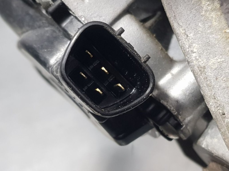 Recambio de motor limpia delantero para mitsubishi grandis (na0w) 2.0 di-d invite referencia OEM IAM 8250A138  