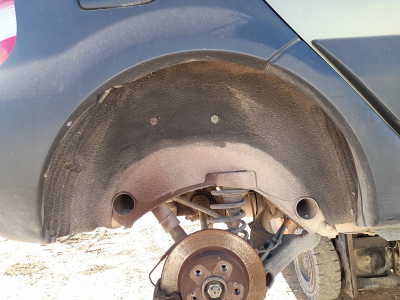 Recambio de plastico pase rueda tras. dch. para renault scénic i monospace (ja0/1_, fa0_) 1.9 dci rx4 referencia OEM IAM 7700436