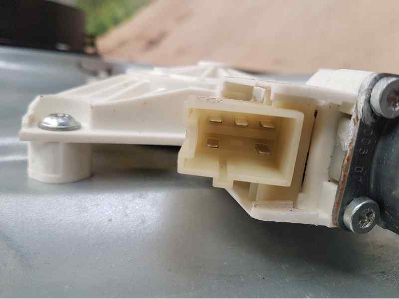 Recambio de elevalunas delantero derecho para mercedes-benz clase m (w164) 320 cdi 4m edition 10 referencia OEM IAM A2518200842 