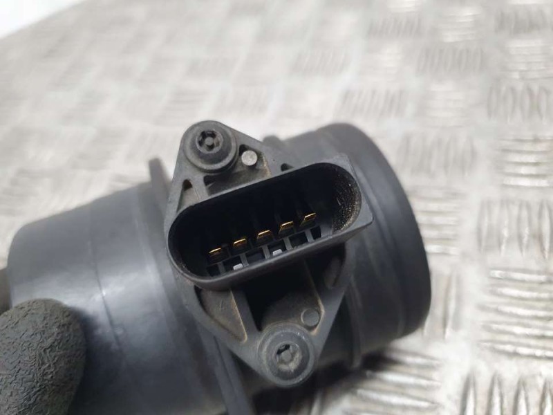 Recambio de caudalimetro para volkswagen touareg (7la) tdi v10 referencia OEM IAM 074906461B 0281002461 BOSCH