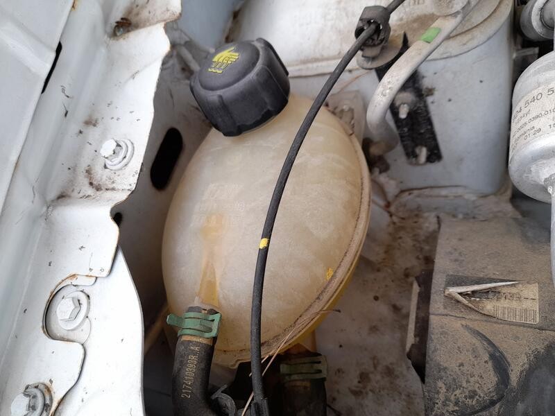 Recambio de deposito expansion para dacia logan ii tce 90 lpg referencia OEM IAM 217104354R  