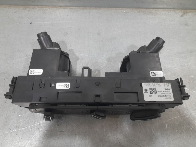 Recambio de mando calefaccion / aire acondicionado para skoda fabia iv (pj3) 1.0 tsi referencia OEM IAM 6VA820045B  