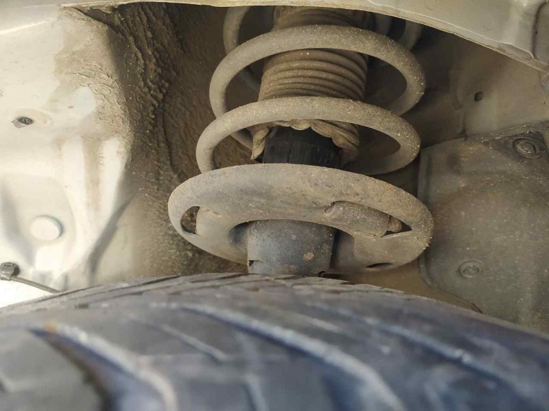 Recambio de amortiguador delantero izquierdo para mazda 3 lim. () black tech edition referencia OEM IAM BADE34900A  