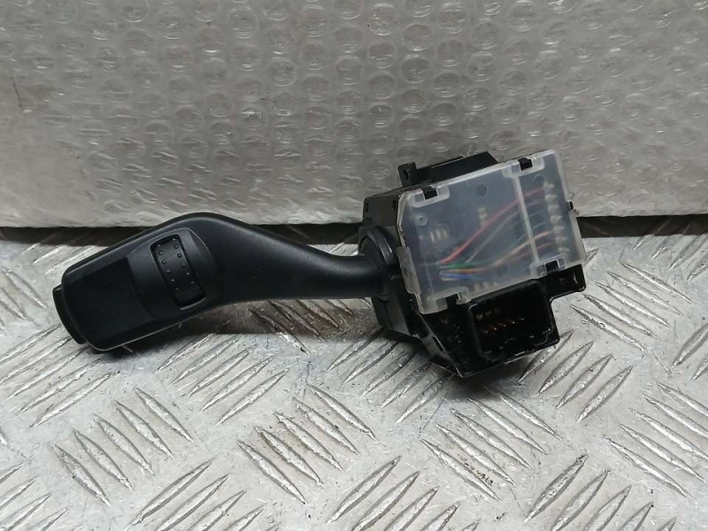 Recambio de mando limpia para ford focus lim. (cb4) trend referencia OEM IAM 4M5T17A553BD  