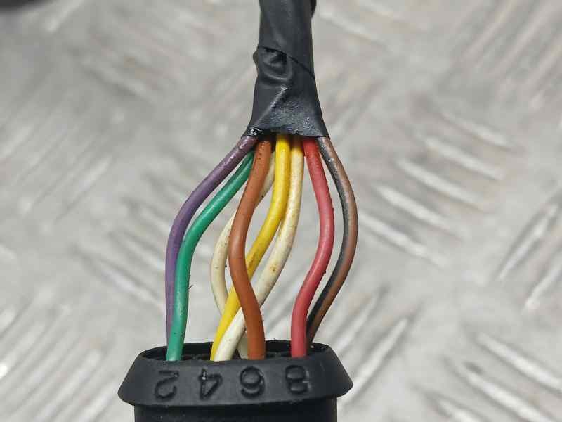 Recambio de retrovisor izquierdo para seat leon (5f1) reference referencia OEM IAM 5F1857507P 8 CABLES ELECTRICO 8 CABLES