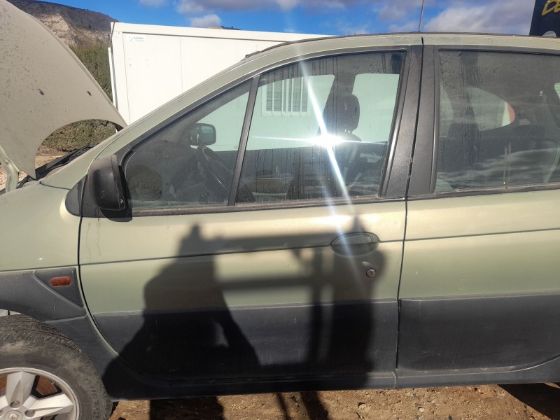 Recambio de puerta delantera izquierda para renault scénic i monospace (ja0/1_, fa0_) 1.9 dci rx4 referencia OEM IAM 7751474576 