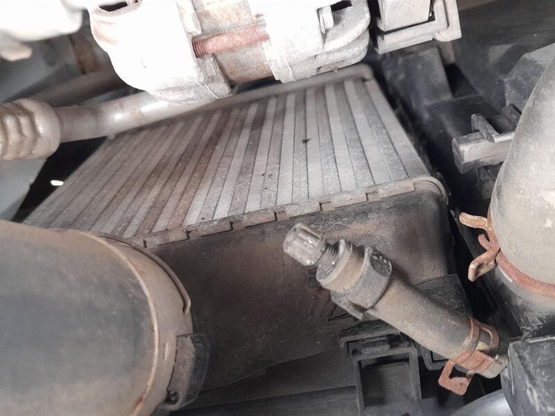 Recambio de intercooler para dacia logan ii tce 90 lpg referencia OEM IAM 144963014R  