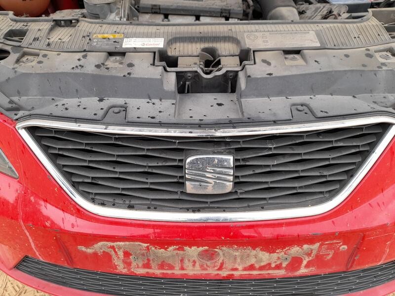 Recambio de rejilla delantera para seat ibiza iv (6j5, 6p1) 1.2 referencia OEM IAM 6J0853651D  