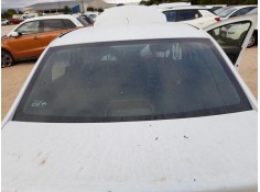 Recambio de luna trasera para dacia logan ii tce 90 lpg referencia OEM IAM 903000563R  