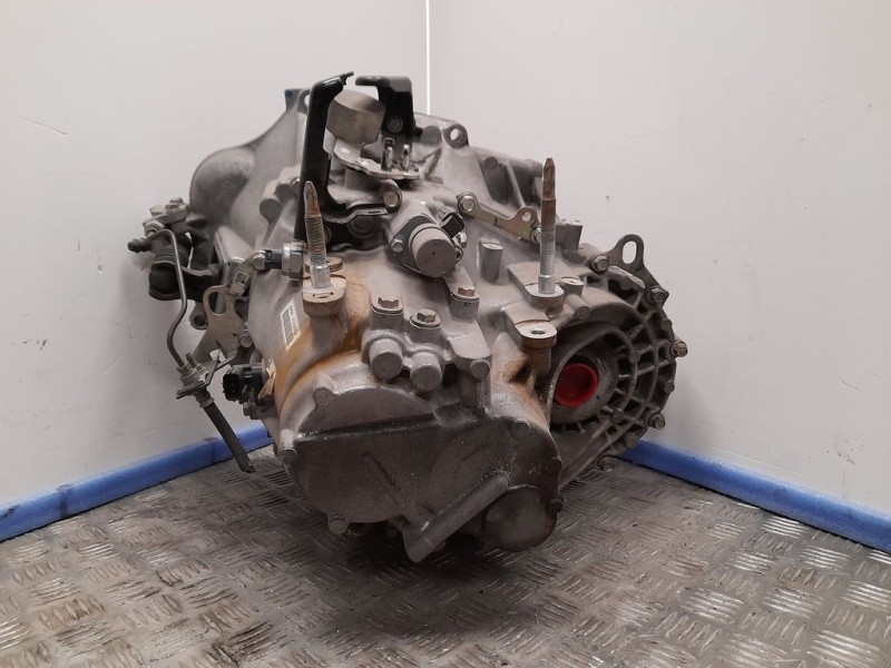 Recambio de caja cambios para honda accord berlina (cl/cn) 2.2i ctdi executive referencia OEM IAM BWG6 3016603 6 VELOCIDADES