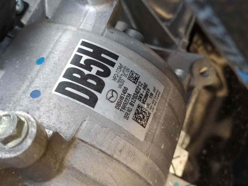 Recambio de compresor aire acondicionado para mazda 2 lim. () black tech edition referencia OEM IAM D09W61450  