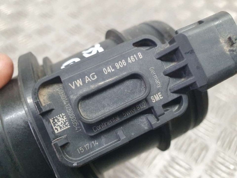Recambio de caudalimetro para volkswagen polo (6c1) bluemotion referencia OEM IAM 04L906461B 5WK98102 CONTINENTAL