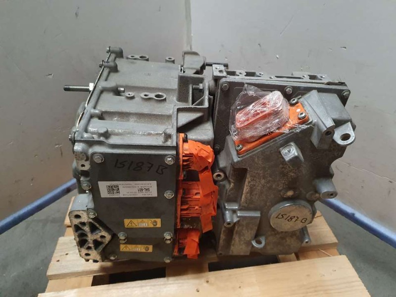 Recambio de convertidor para smart fortwo coupe electric drive / eq pull&bear (453.391) referencia OEM IAM 296G99321R 290039716R