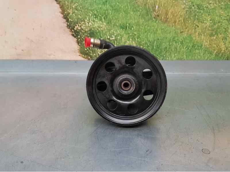 Recambio de bomba direccion para ford focus berlina (cak) ambiente referencia OEM IAM HBDJC 2MB1303 