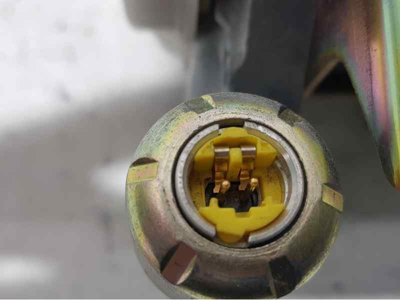 Recambio de pretensor airbag derecho para toyota rav 4 (a2) 2.0 luna 4x4 referencia OEM IAM 7J3550P  