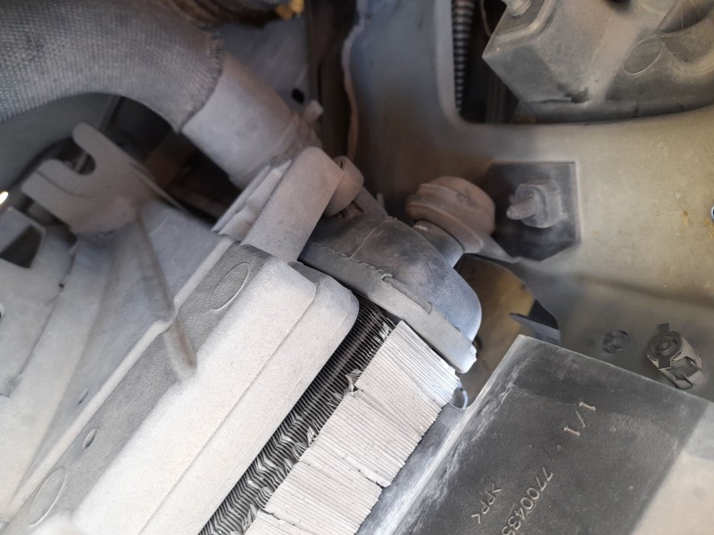 Recambio de radiador agua para renault scénic i monospace (ja0/1_, fa0_) 1.9 dci rx4 referencia OEM IAM 7700429769  