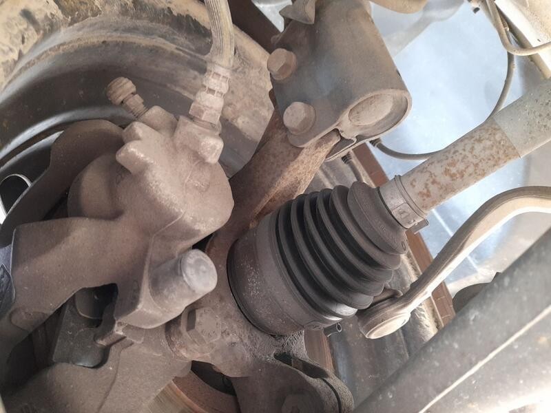 Recambio de mangueta delantera derecha para dacia logan ii tce 90 lpg referencia OEM IAM 400149807R  