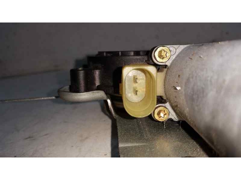 Recambio de elevalunas trasero derecho para volvo s60 berlina 2.4 t / 2.5 t referencia OEM IAM  2 PINS ELECTRICO
