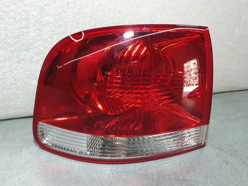 Recambio de piloto trasero izquierdo para volkswagen touareg (7la) tdi v10 referencia OEM IAM SIN REF  EXTERIOR