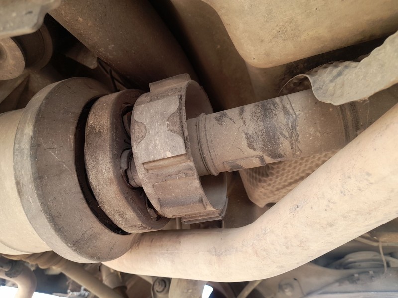 Recambio de transmision central para renault scénic i monospace (ja0/1_, fa0_) 1.9 dci rx4 referencia OEM IAM 8200058705  