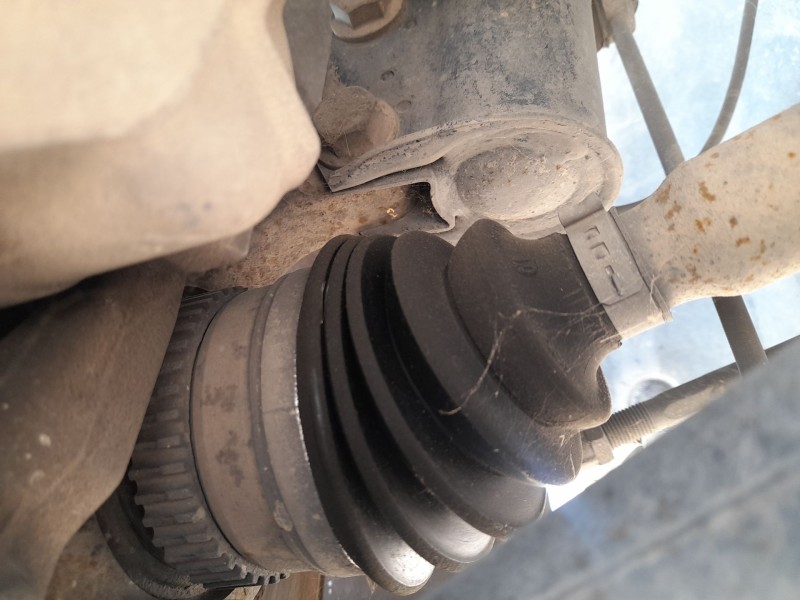 Recambio de transmision delantera derecha para renault scénic i monospace (ja0/1_, fa0_) 1.9 dci rx4 referencia OEM IAM 77001126