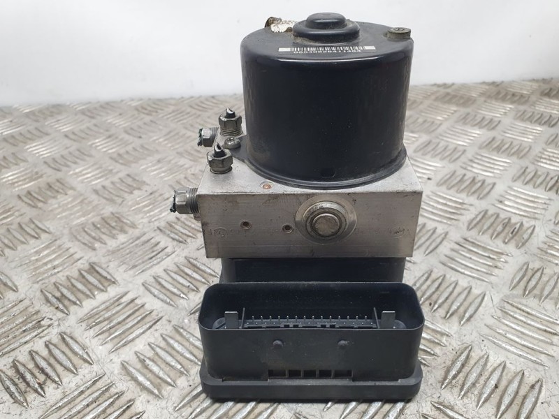 Recambio de abs para ford focus lim. (cb4) trend referencia OEM IAM 8M512C405AA 1002060322 ATE