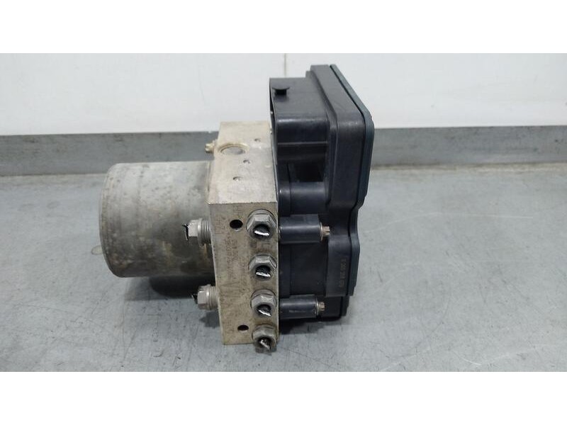 Recambio de abs para volkswagen polo advance referencia OEM IAM 2Q0614517AA  