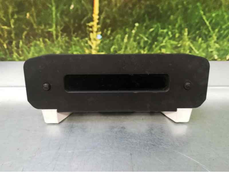 Recambio de pantalla multifuncion para peugeot 206 berlina xt referencia OEM IAM 9646005377OR00 216687488 SAGEM