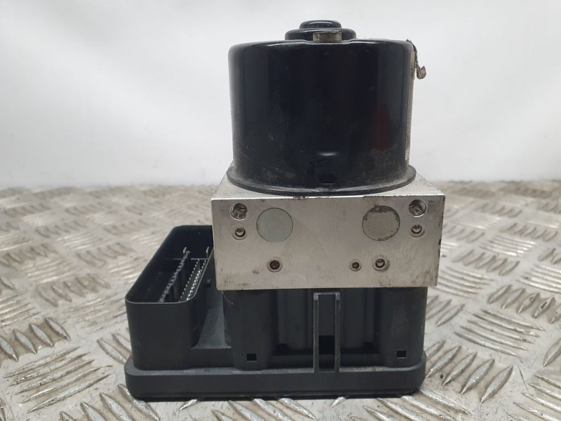 Recambio de abs para ford focus lim. (cb4) trend referencia OEM IAM 8M512C405AA 1002060322 ATE