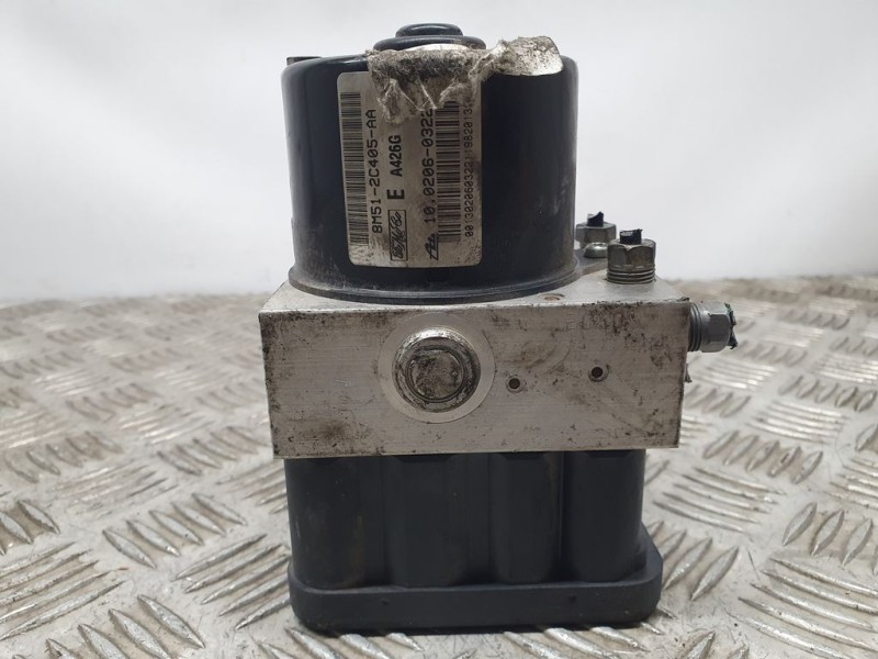 Recambio de abs para ford focus lim. (cb4) trend referencia OEM IAM 8M512C405AA 1002060322 ATE