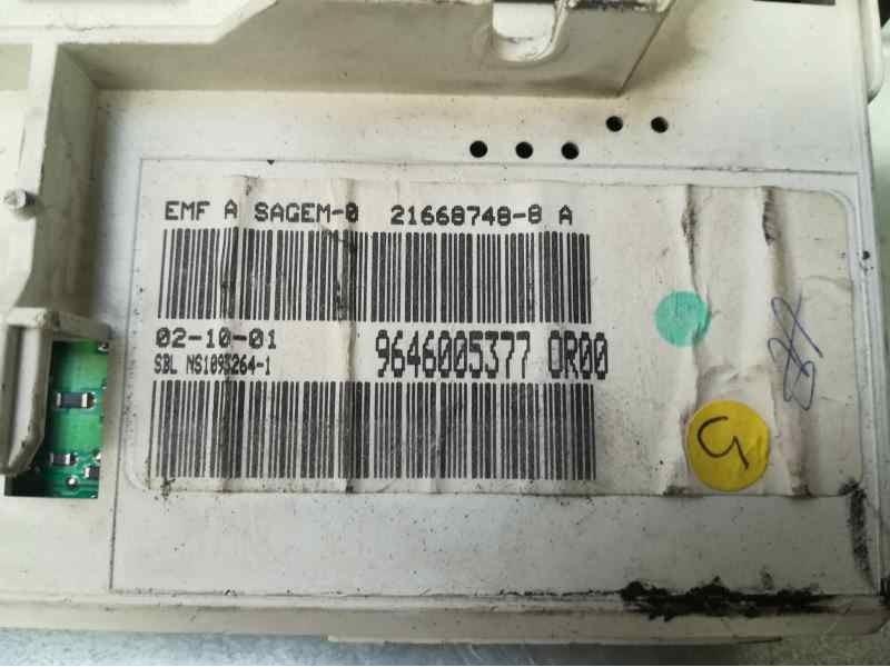 Recambio de pantalla multifuncion para peugeot 206 berlina xt referencia OEM IAM 9646005377OR00 216687488 SAGEM