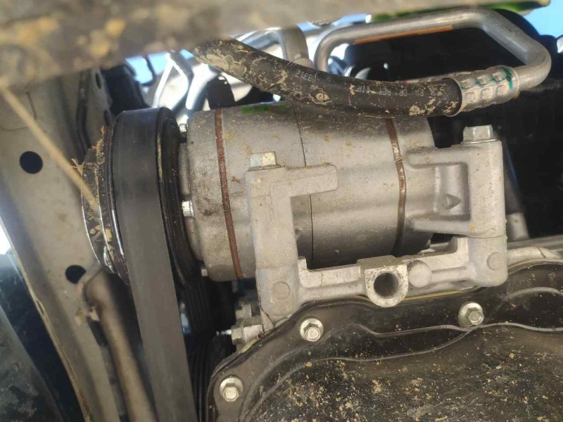 Recambio de compresor aire acondicionado para mazda 3 lim. () black tech edition referencia OEM IAM KD4561450A  