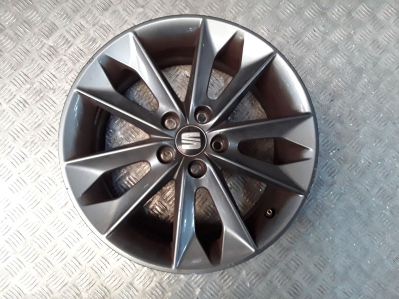 Recambio de llanta aluminio para seat ibiza iv (6j5, 6p1) 1.6 tdi referencia OEM IAM 7X16 5 TORN ET43 ALUMINIO ROZADA