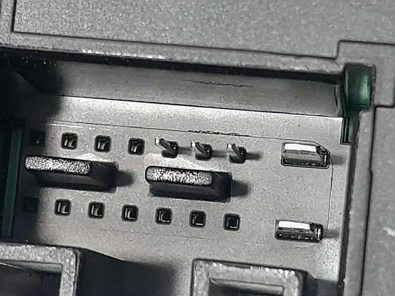 Recambio de elevalunas trasero derecho para volkswagen polo (6c1) bluemotion referencia OEM IAM 6R0959812N  ELECTRICO 5 PINES