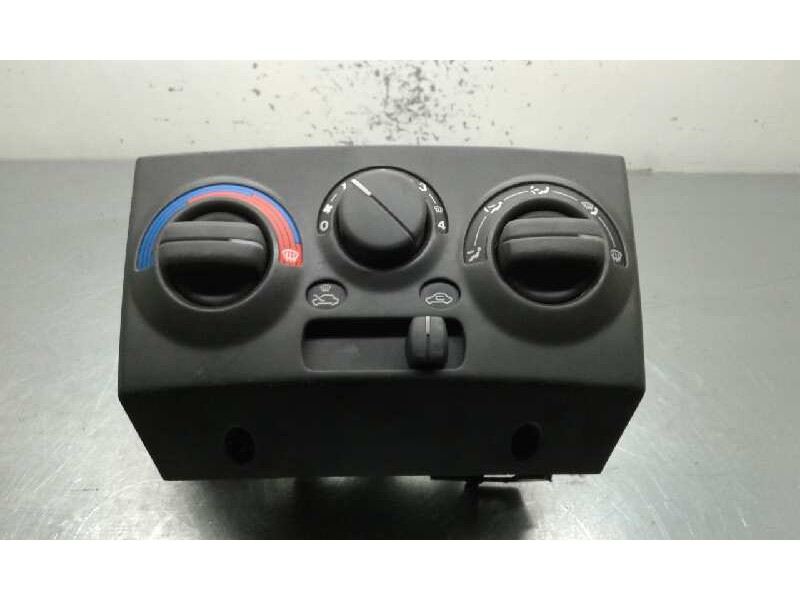 Recambio de mando calefaccion / aire acondicionado para fiat punto berl. (176) referencia OEM IAM   