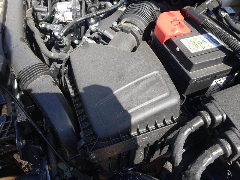 Recambio de carcasa filtro aire para ford focus iv turnier (hp) 1.0 ecoboost mhev referencia OEM IAM 2214005  