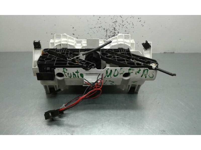 Recambio de mando calefaccion / aire acondicionado para fiat punto berl. (176) referencia OEM IAM   