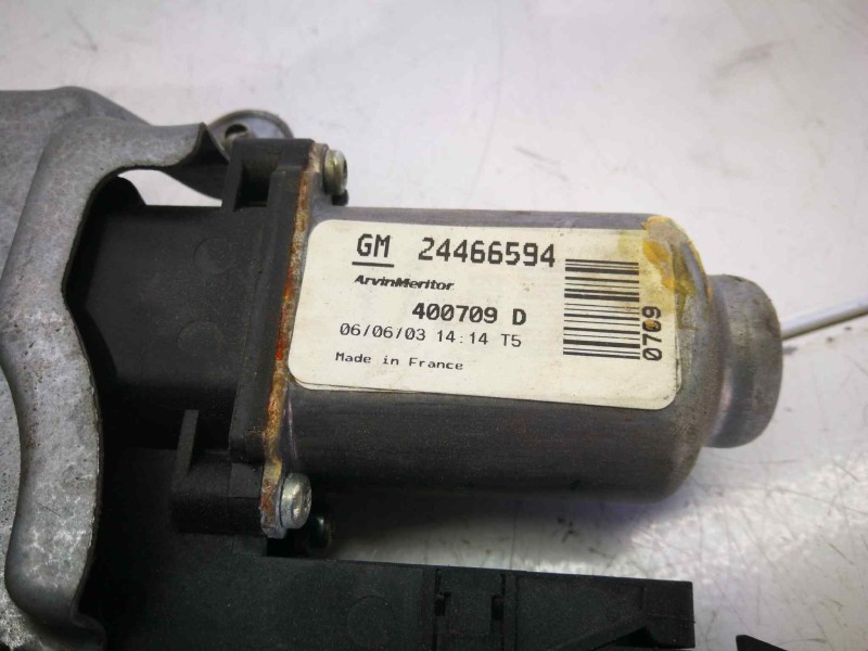 Recambio de elevalunas delantero derecho para opel corsa c 1.2 16v cat (z 12 xe / lw4) referencia OEM IAM 24466594  6 PINS