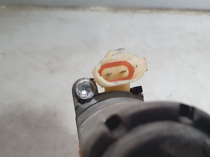 Recambio de elevalunas trasero derecho para hyundai i10 style referencia OEM IAM 83460B4000 F00S1W2027 BOSCH