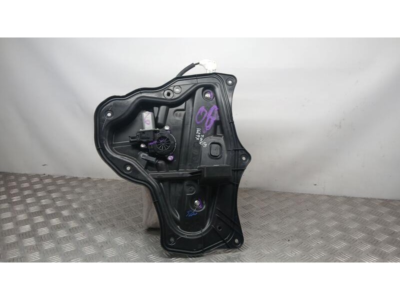 Recambio de elevalunas trasero derecho para mazda 3 lim. () black tech edition referencia OEM IAM B45C5858X ELECTRICO 6 PINS SD0